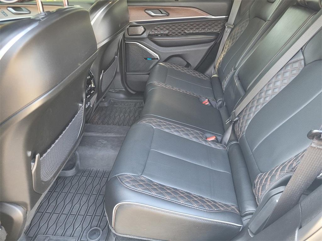 used 2022 Jeep Grand Cherokee car, priced at $49,888
