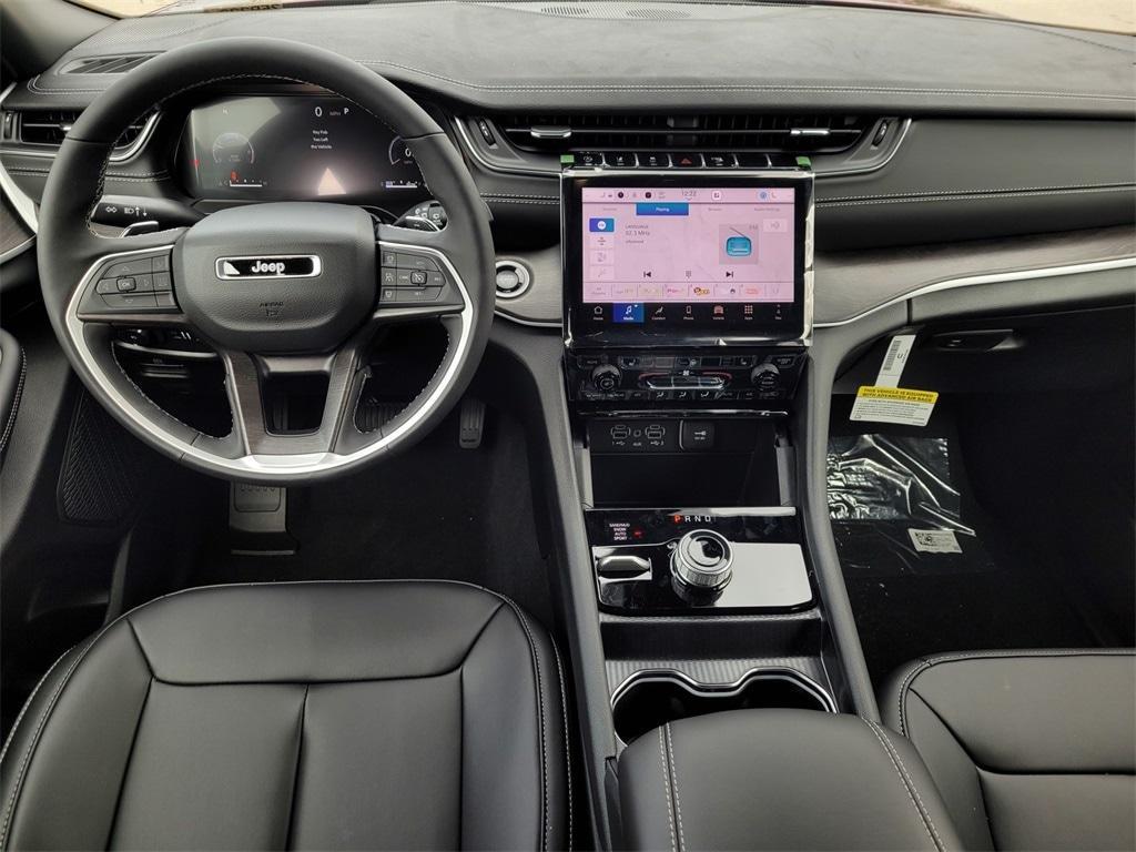 new 2025 Jeep Grand Cherokee car, priced at $53,730
