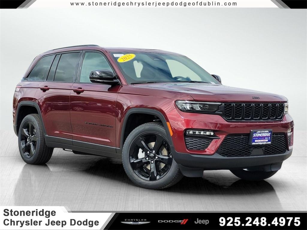 new 2025 Jeep Grand Cherokee car, priced at $53,730