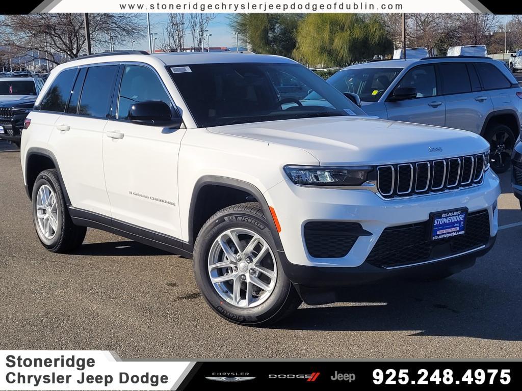 new 2025 Jeep Grand Cherokee car, priced at $37,599