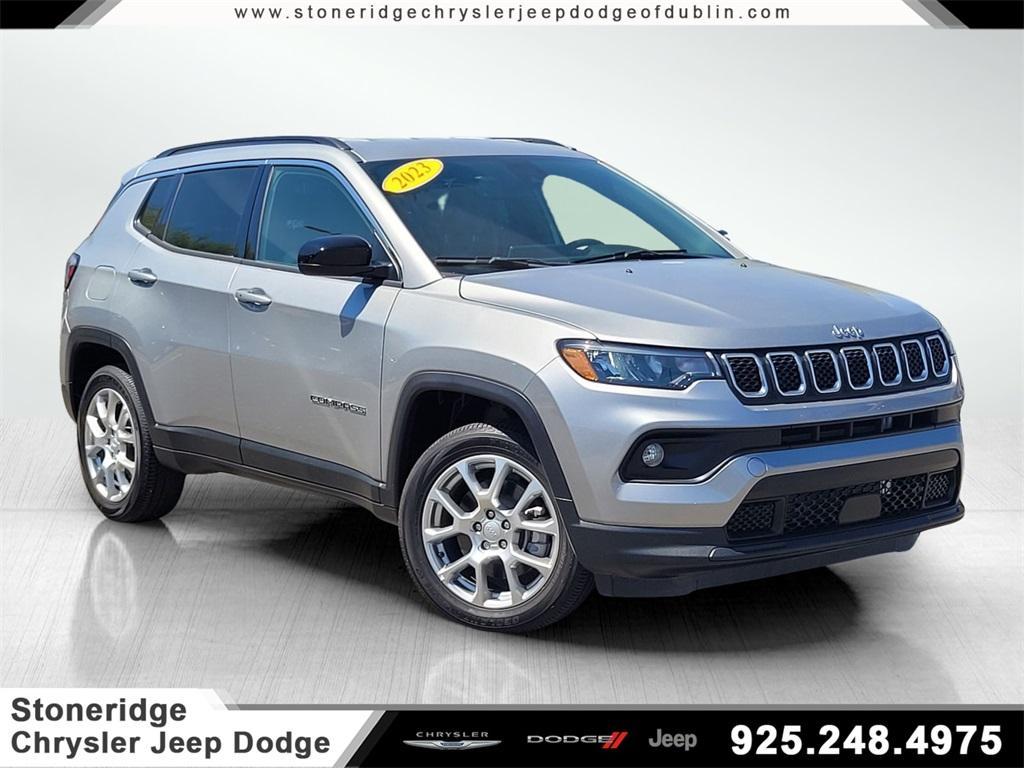 new 2023 Jeep Compass car, priced at $36,085
