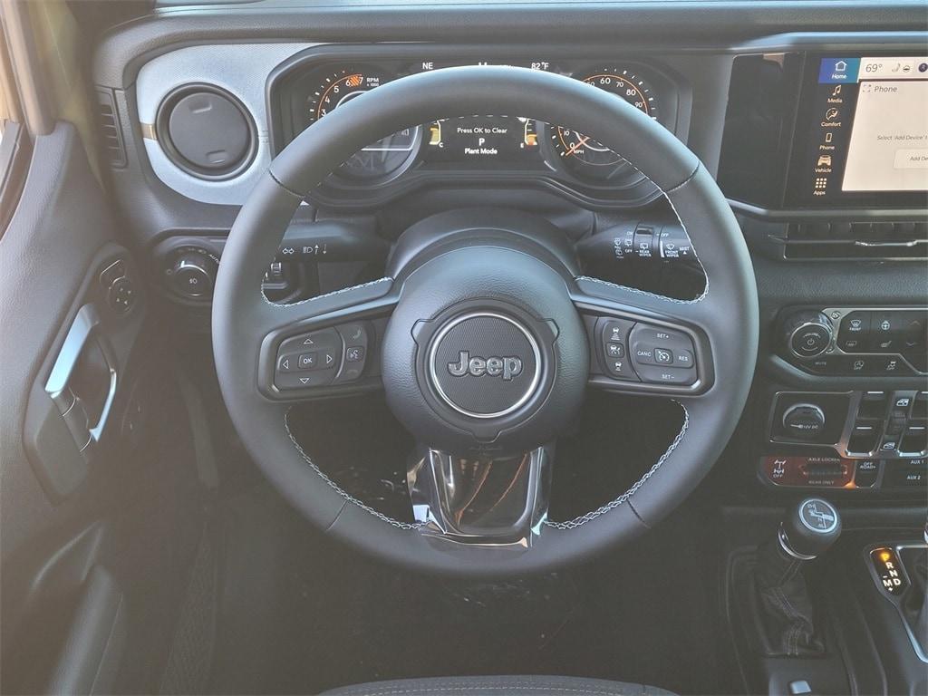new 2025 Jeep Wrangler car, priced at $49,188