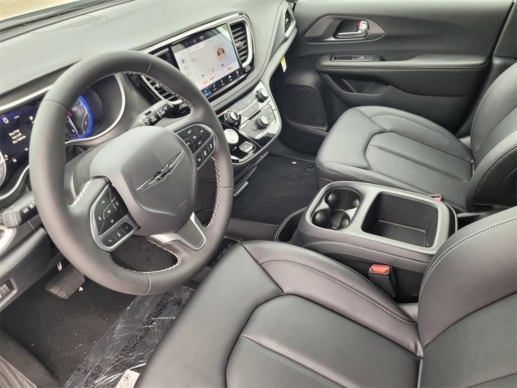 new 2026 Chrysler Pacifica car, priced at $50,635