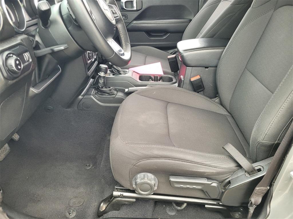 used 2023 Jeep Gladiator car, priced at $30,981