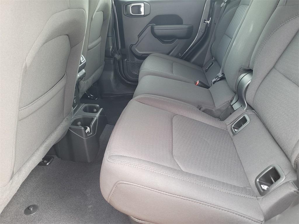 new 2023 Jeep Gladiator car, priced at $47,494