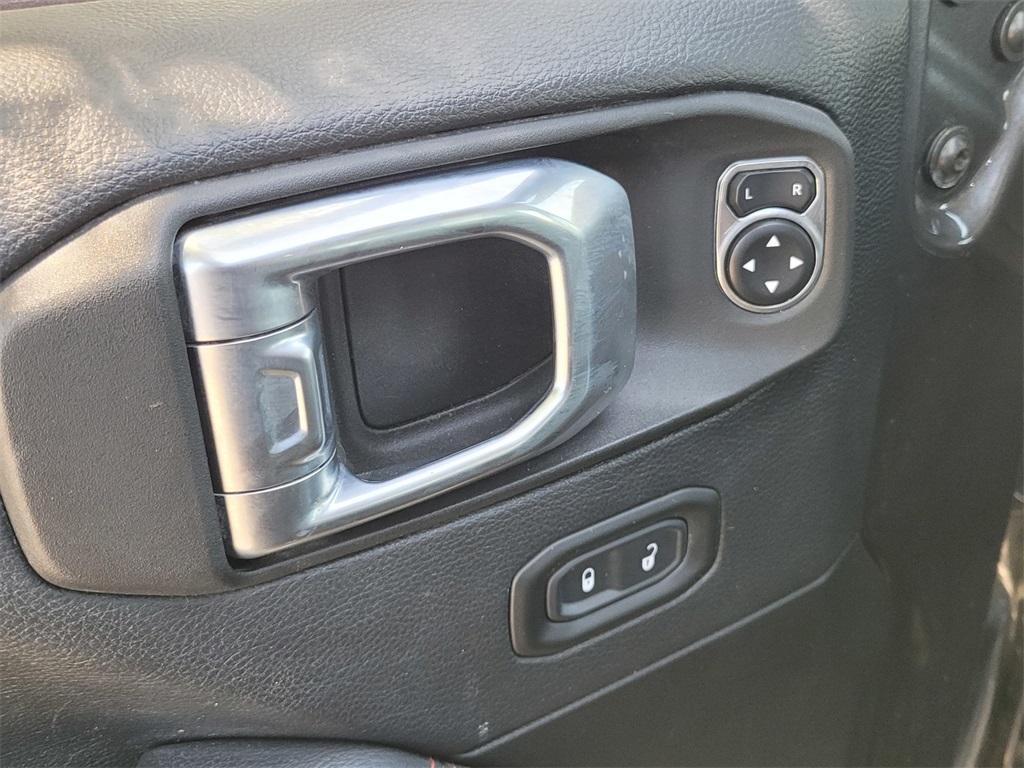 used 2021 Jeep Wrangler Unlimited car, priced at $43,995