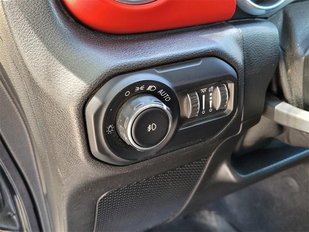 used 2021 Jeep Wrangler Unlimited car, priced at $43,995