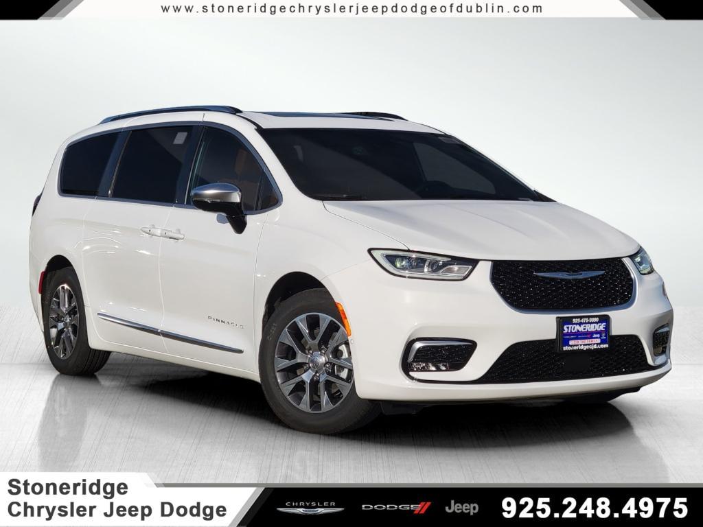 new 2025 Chrysler Pacifica Hybrid car, priced at $61,480
