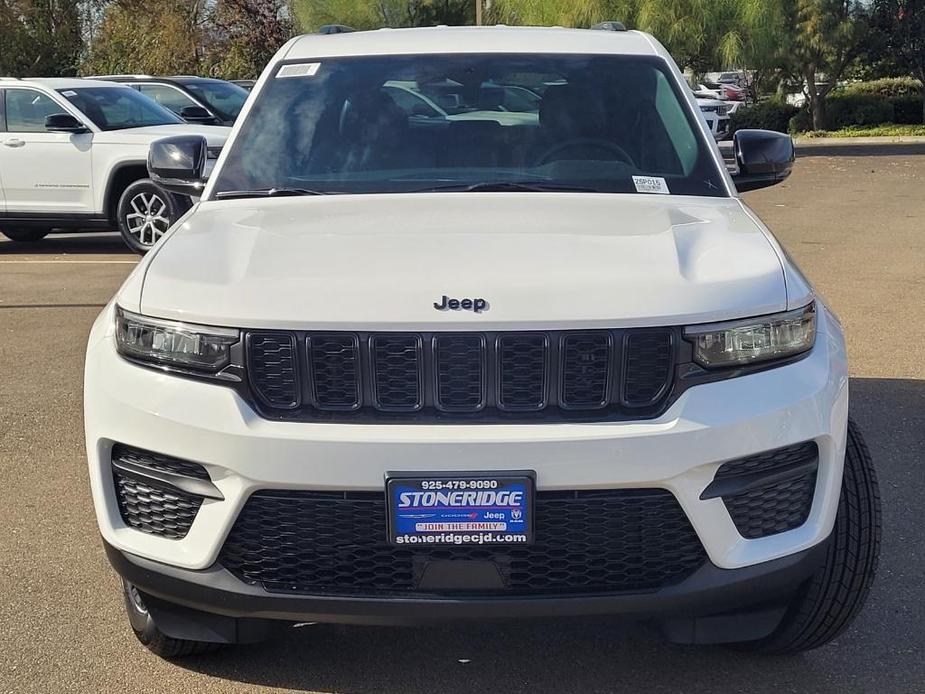 new 2025 Jeep Grand Cherokee car