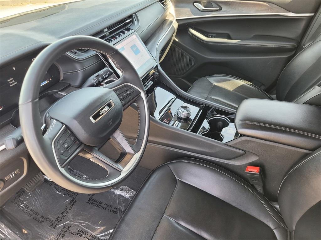 used 2023 Jeep Grand Cherokee car, priced at $29,649