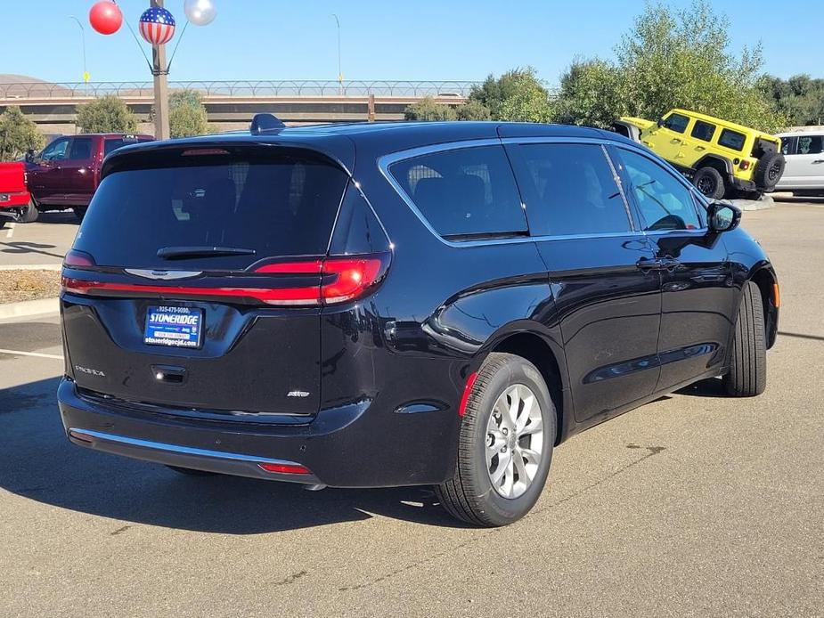 new 2025 Chrysler Pacifica car, priced at $43,499