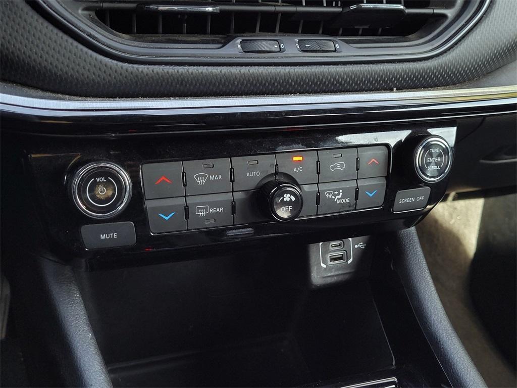 used 2023 Jeep Compass car, priced at $22,995