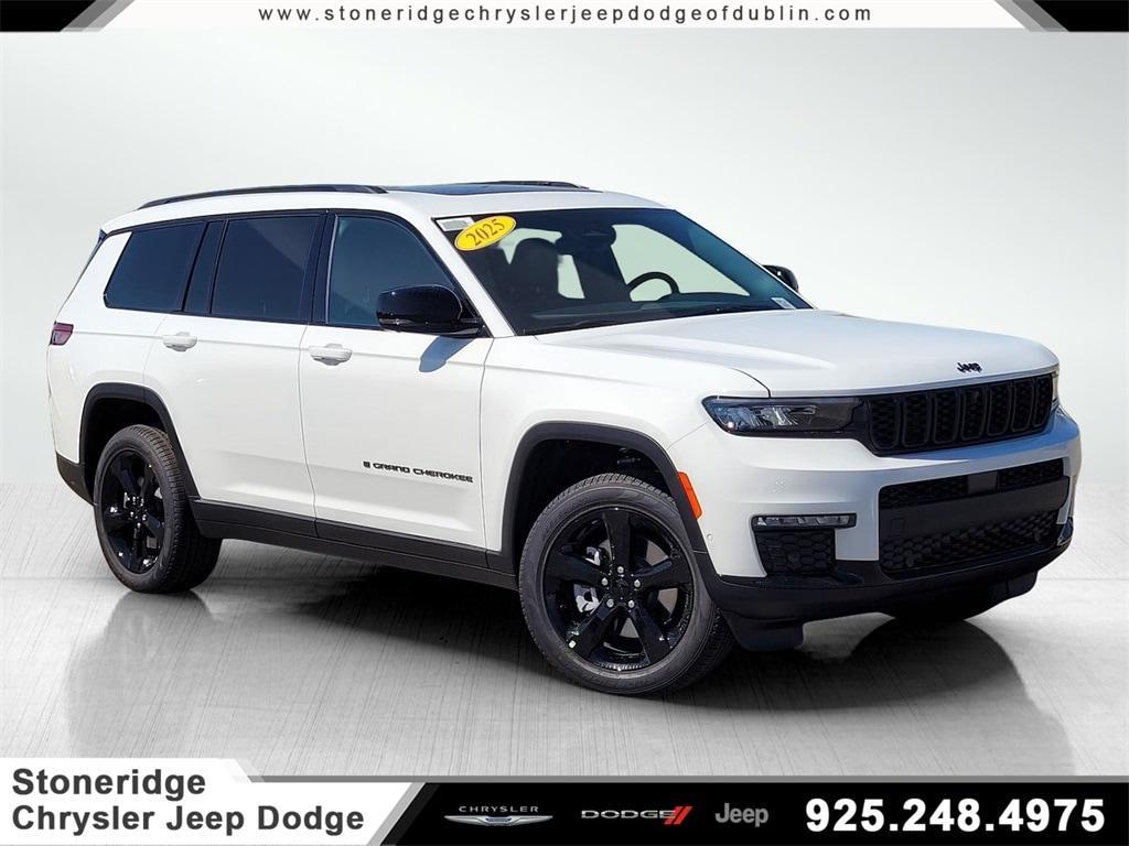new 2025 Jeep Grand Cherokee L car, priced at $58,160