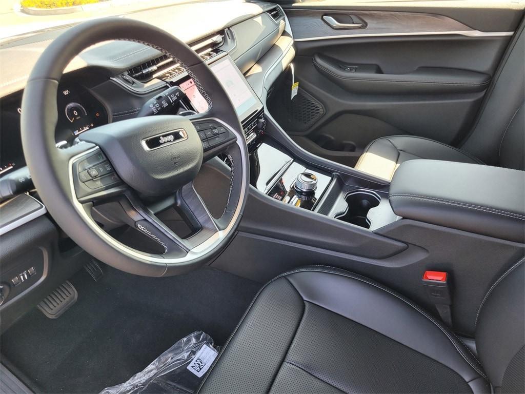 new 2025 Jeep Grand Cherokee L car, priced at $58,160