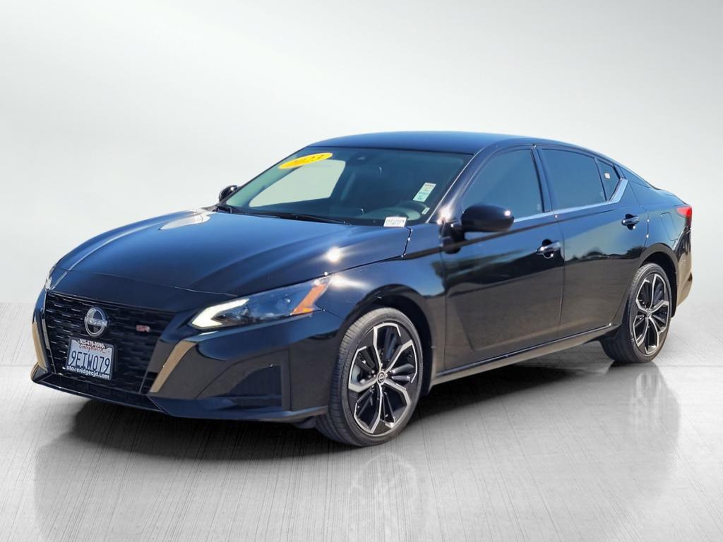 used 2023 Nissan Altima car, priced at $25,991