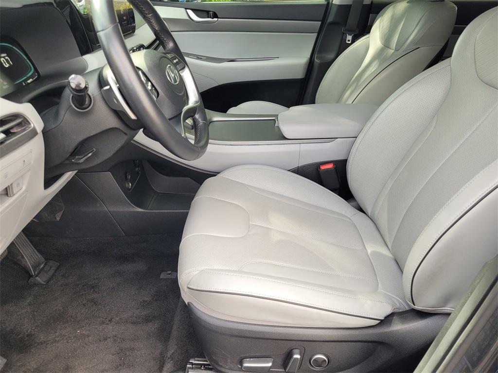 used 2024 Hyundai Palisade car, priced at $33,800