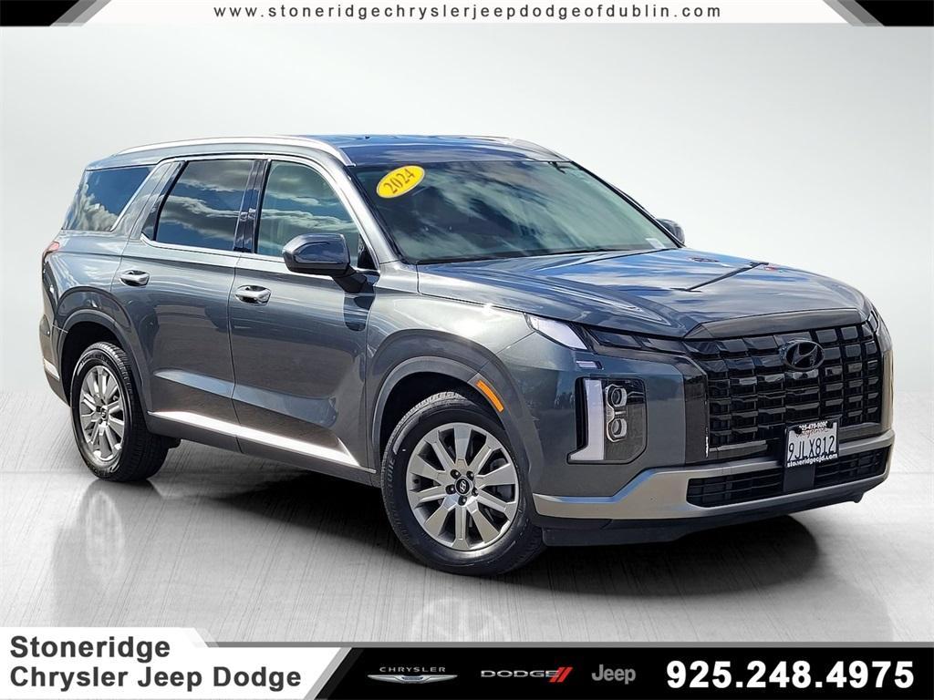 used 2024 Hyundai Palisade car, priced at $33,800
