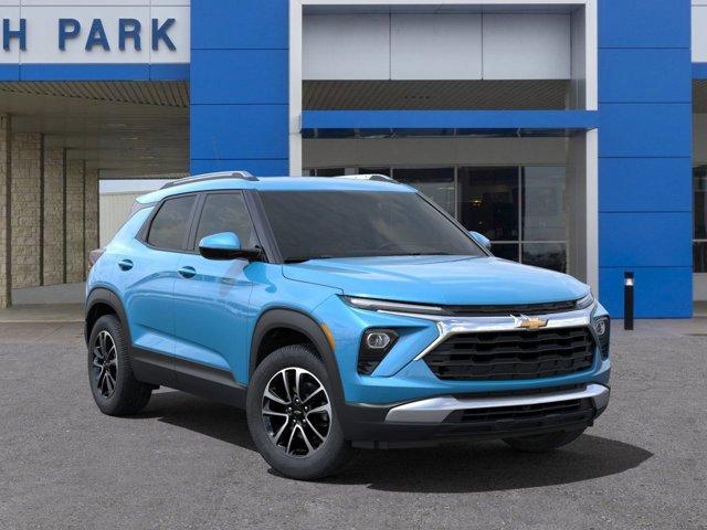 new 2025 Chevrolet TrailBlazer car, priced at $27,701