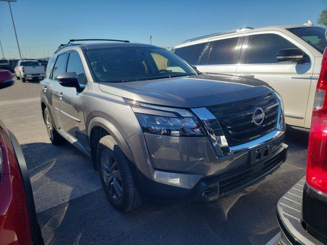 used 2024 Nissan Pathfinder car