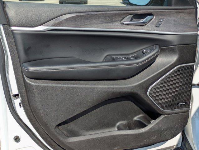used 2022 Jeep Grand Cherokee L car, priced at $26,998