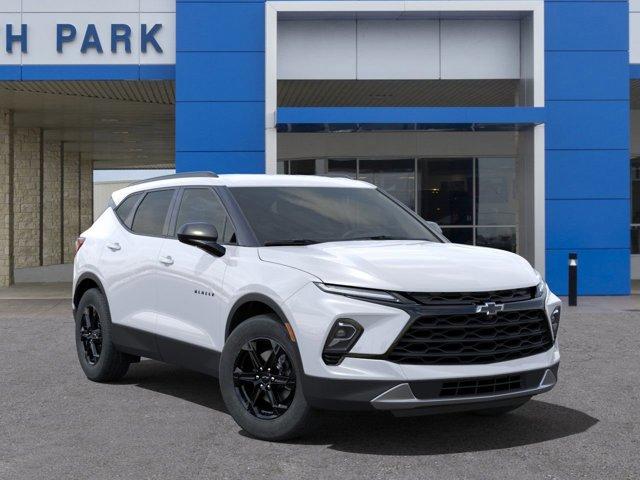 new 2025 Chevrolet Blazer car, priced at $36,994