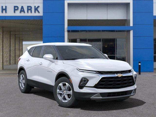 new 2025 Chevrolet Blazer car, priced at $34,587