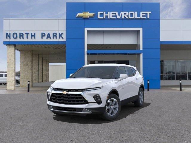 new 2025 Chevrolet Blazer car, priced at $34,587