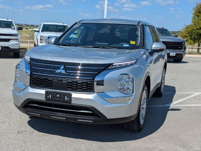 used 2024 Mitsubishi Outlander car, priced at $24,433