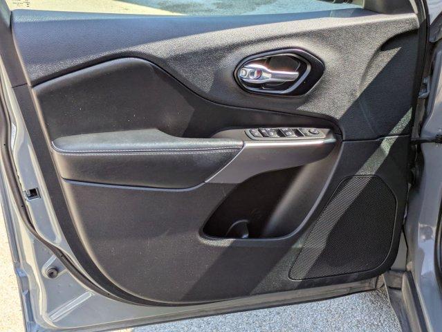 used 2020 Jeep Cherokee car, priced at $18,798