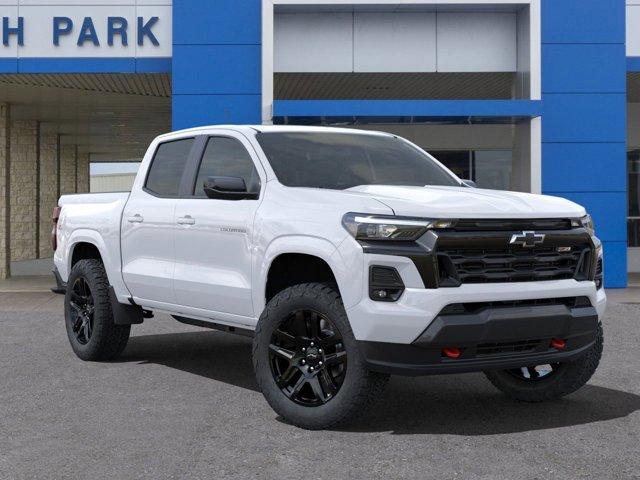 new 2024 Chevrolet Colorado car, priced at $40,909