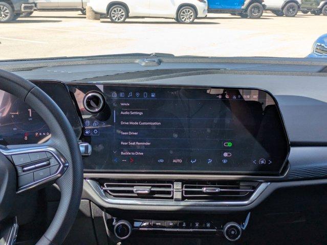 used 2025 Chevrolet Equinox EV car, priced at $27,798