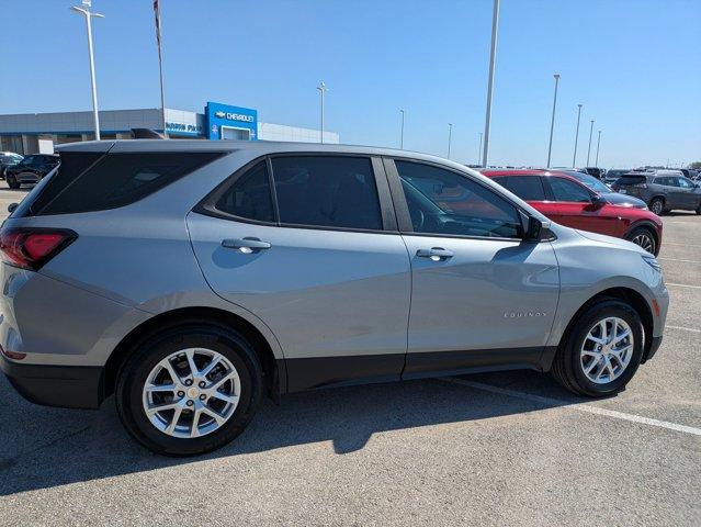 used 2024 Chevrolet Equinox car, priced at $22,989