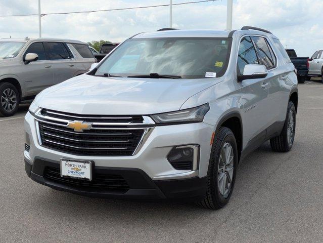 used 2022 Chevrolet Traverse car, priced at $26,015