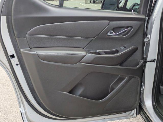 used 2022 Chevrolet Traverse car, priced at $26,015