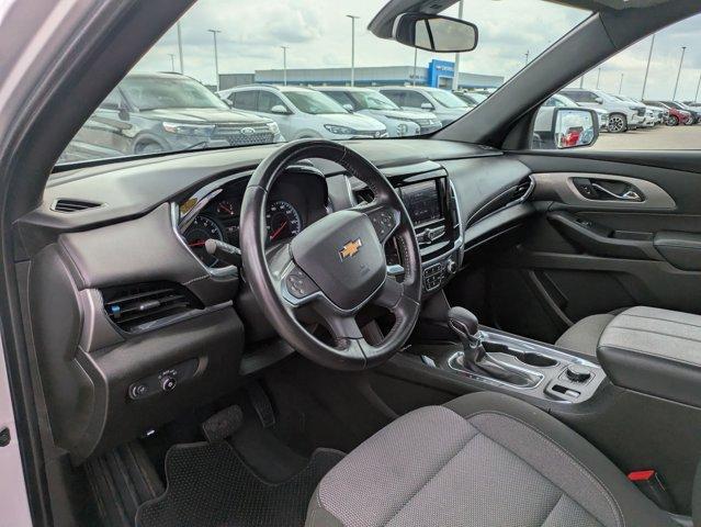 used 2022 Chevrolet Traverse car, priced at $26,015