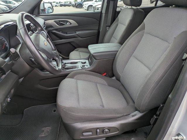 used 2022 Chevrolet Traverse car, priced at $26,015