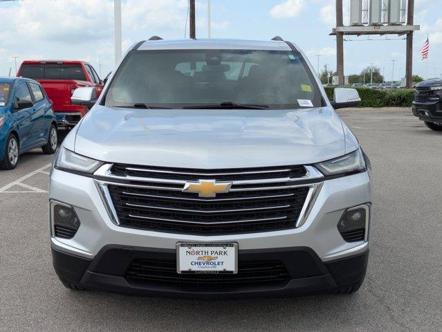 used 2022 Chevrolet Traverse car, priced at $26,015