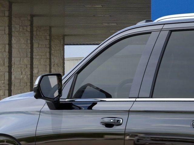 new 2025 Chevrolet Suburban car, priced at $78,162