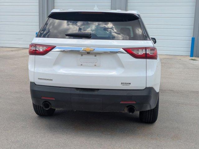 used 2021 Chevrolet Traverse car, priced at $25,186