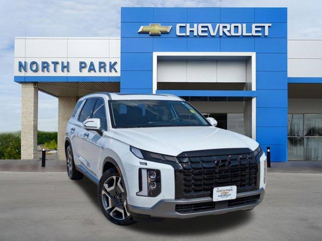 used 2023 Hyundai Palisade car, priced at $34,950
