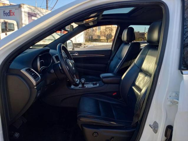 used 2015 Jeep Grand Cherokee car, priced at $7,995