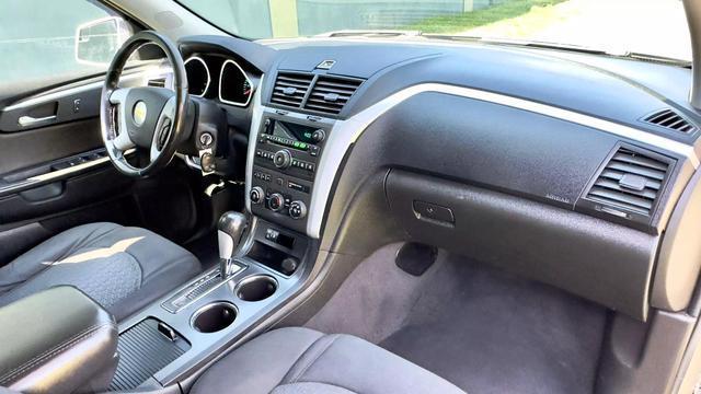 used 2011 Chevrolet Traverse car, priced at $6,995