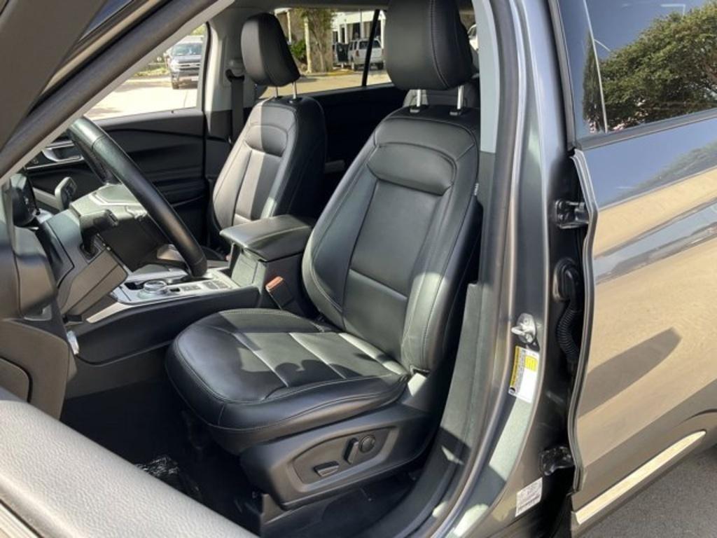 used 2022 Ford Explorer car, priced at $25,975