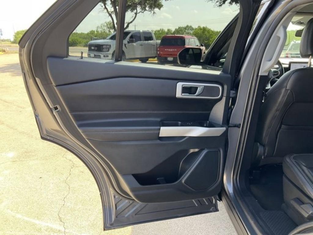 used 2022 Ford Explorer car, priced at $25,975