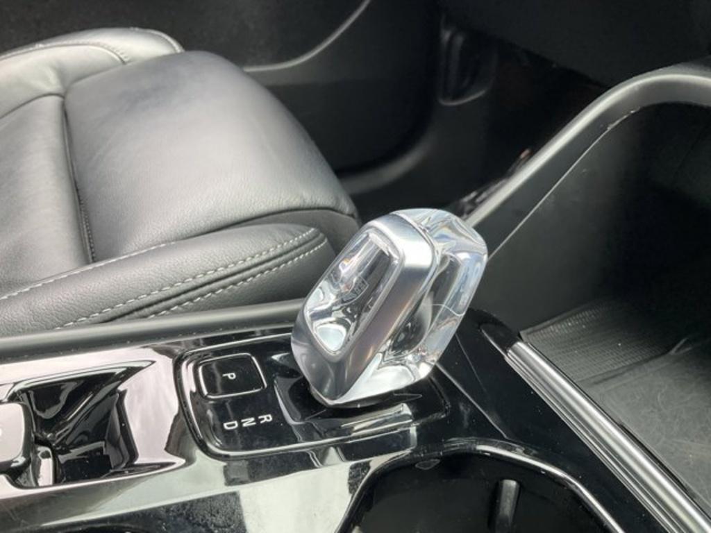 used 2023 Volvo XC40 car, priced at $32,550