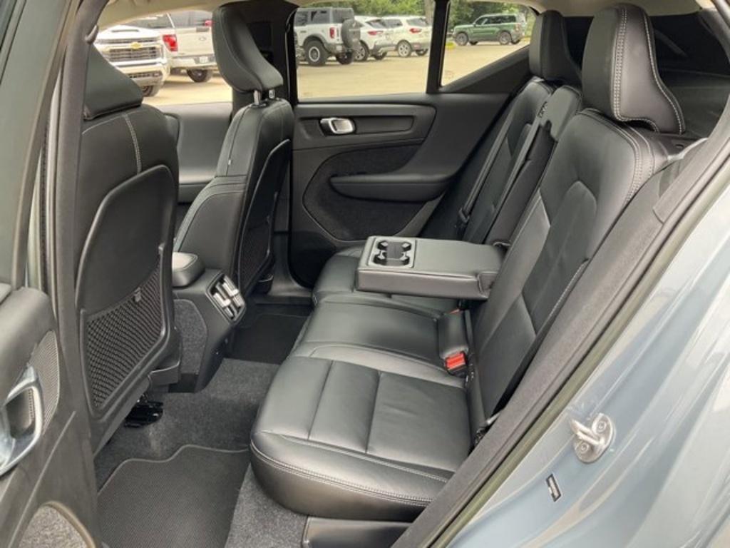 used 2023 Volvo XC40 car, priced at $32,550