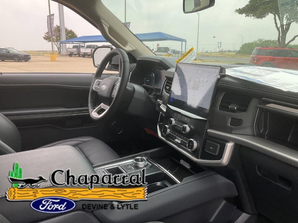 new 2024 Ford Expedition car, priced at $58,535