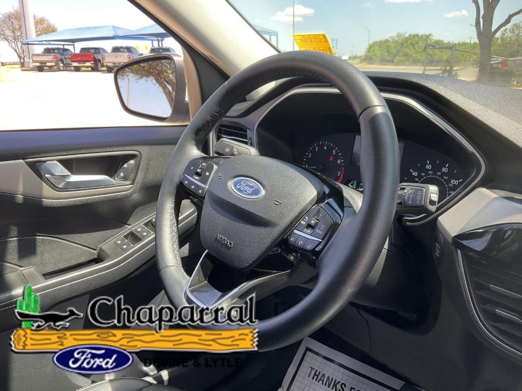 used 2022 Ford Escape car, priced at $21,500