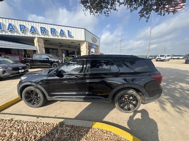 used 2023 Ford Explorer car