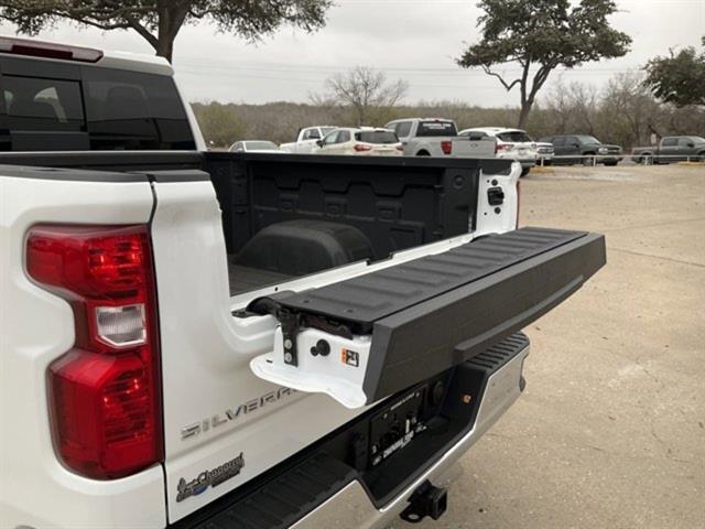 used 2024 Chevrolet Silverado 1500 car, priced at $43,994